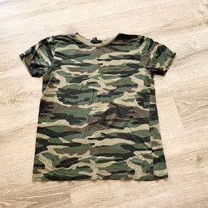 Forever 21 camo cotton t-shirt size S